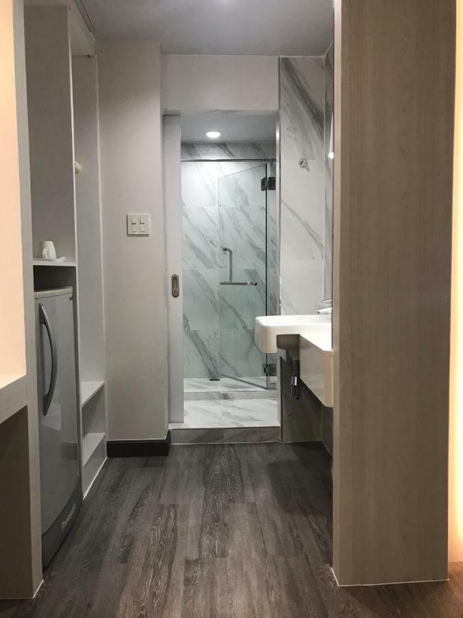 Urban House Hotel Bangkok Ngoại thất bức ảnh