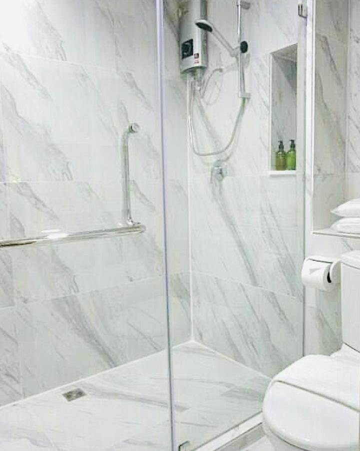 Urban House Hotel Bangkok Ngoại thất bức ảnh