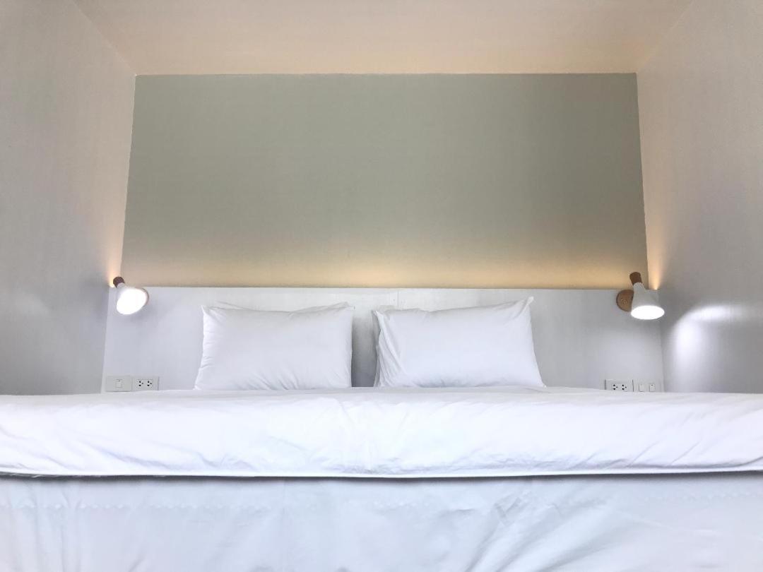 Urban House Hotel Bangkok Ngoại thất bức ảnh